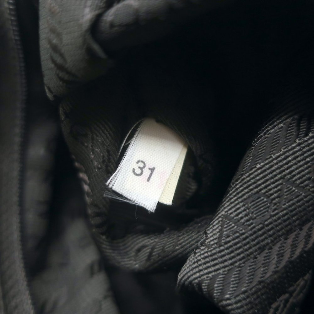 PRADA NYLON VELA MESSENGER BAG ARMY GREEN - Picture 11 of 11